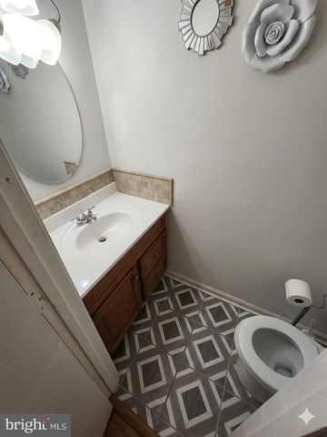 4804 JEFFERSON ST, Lanham, MD 20706