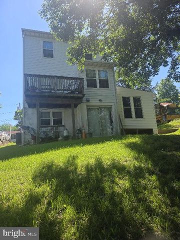 4804 JEFFERSON ST, Lanham, MD 20706