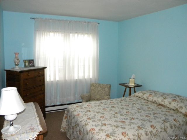 4 Revere Drive, Sayville, NY 11782