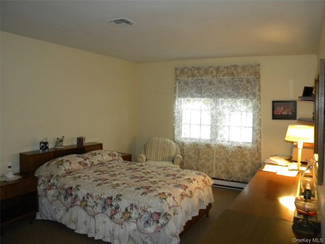 4 Revere Drive, Sayville, NY 11782