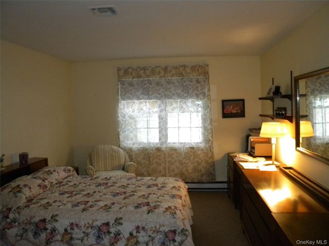 4 Revere Drive, Sayville, NY 11782