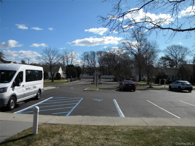 4 Revere Drive, Sayville, NY 11782