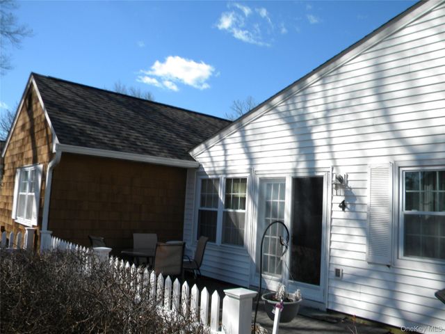 4 Revere Drive, Sayville, NY 11782