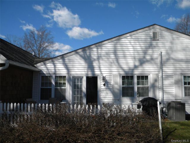 4 Revere Drive, Sayville, NY 11782