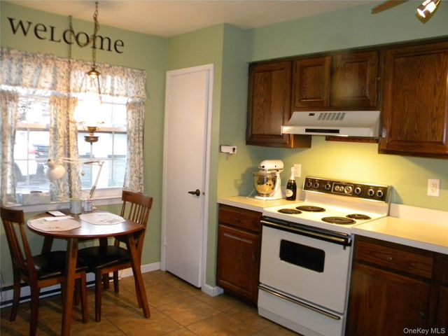 4 Revere Drive, Sayville, NY 11782