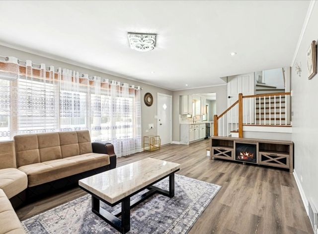 507 S Waterman Avenue, Arlington Heights, IL 60004