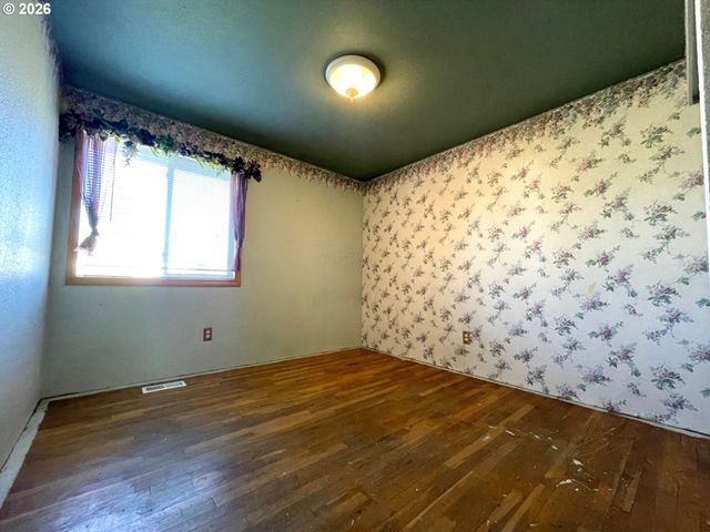 617 HARTKE Loop, Oregon City, OR 97045