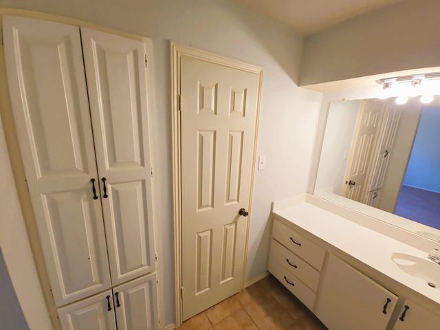 5611 Caldicote Street, Humble, TX 77346