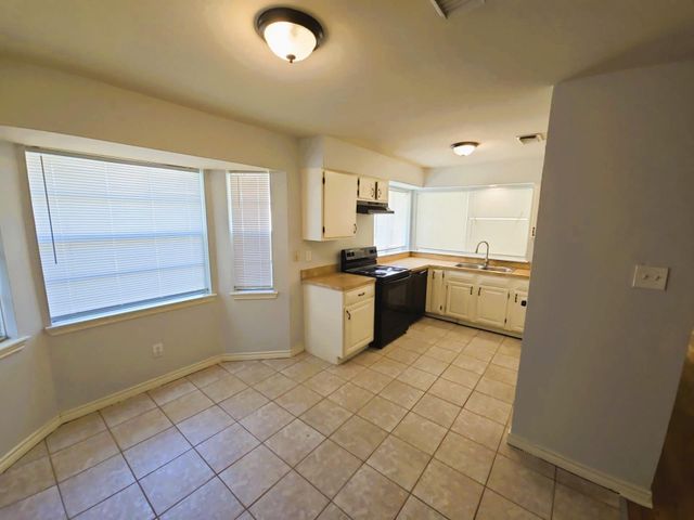 5611 Caldicote Street, Humble, TX 77346