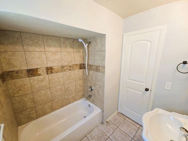 5611 Caldicote Street, Humble, TX 77346