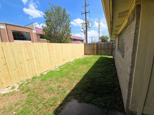 5611 Caldicote Street, Humble, TX 77346