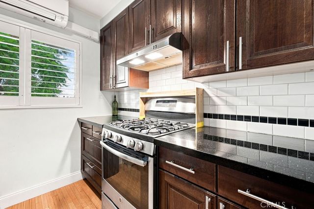 1615 N Laurel Avenue 214, Hollywood, CA 90046