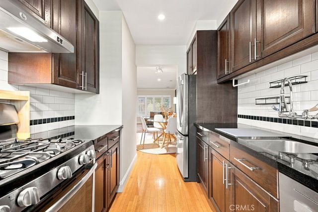 1615 N Laurel Avenue 214, Hollywood, CA 90046