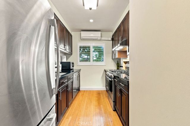 1615 N Laurel Avenue 214, Hollywood, CA 90046