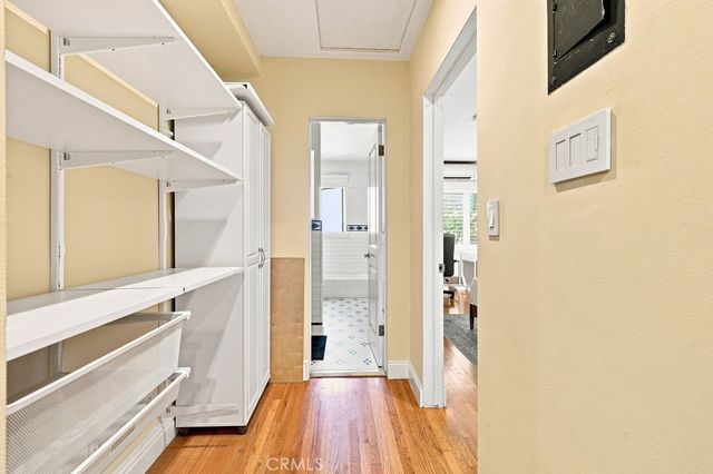 1615 N Laurel Avenue 214, Hollywood, CA 90046
