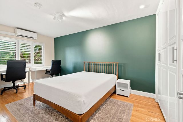 1615 N Laurel Avenue 214, Hollywood, CA 90046