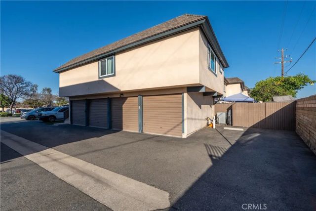 1143 S Clifpark, Anaheim, CA 92805