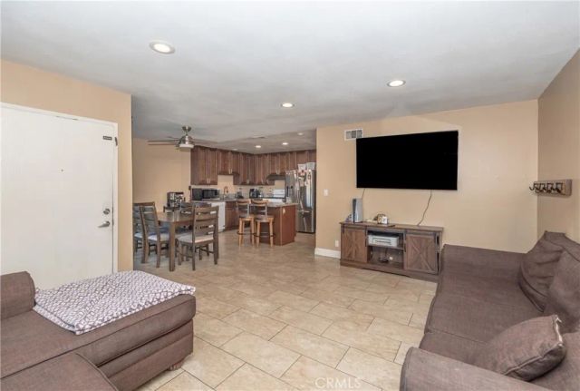 1143 S Clifpark, Anaheim, CA 92805