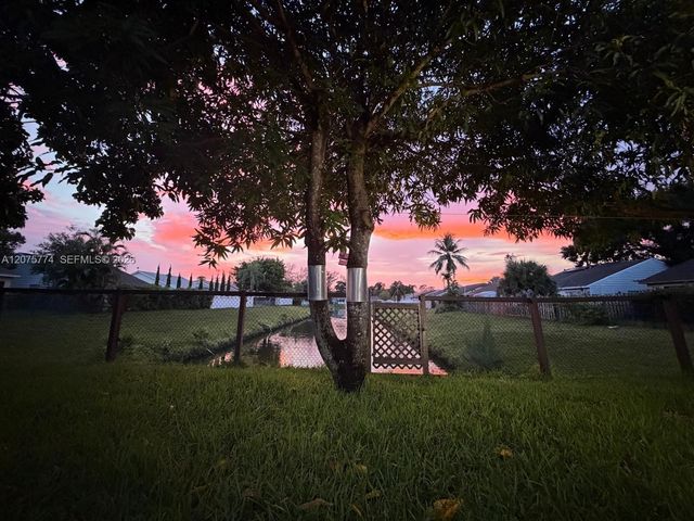 22979 Sandalfoot Boulevard, Boca Raton, FL 33428