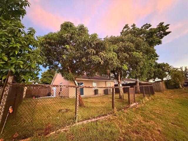 22979 Sandalfoot Boulevard, Boca Raton, FL 33428