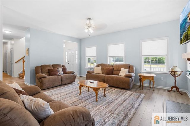 316 Mantoloking Road, Brick, NJ 08723