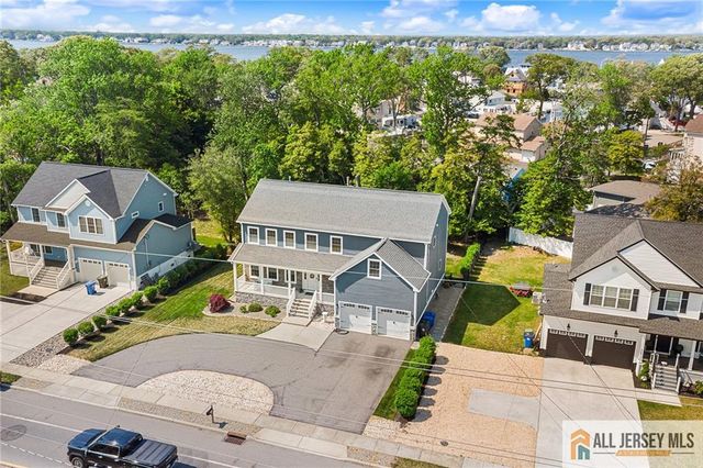 316 Mantoloking Road, Brick, NJ 08723