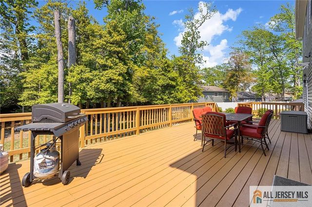 316 Mantoloking Road, Brick, NJ 08723