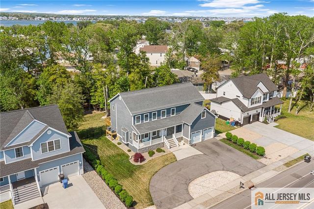 316 Mantoloking Road, Brick, NJ 08723