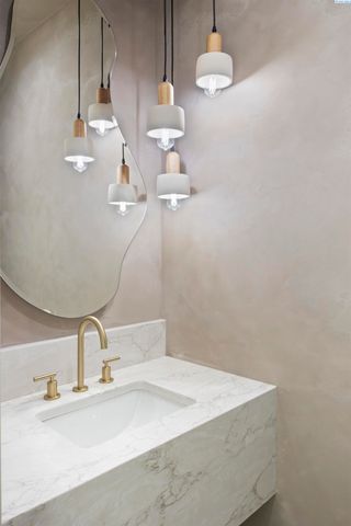 2871 Savanna Ave, Richland, WA 99352