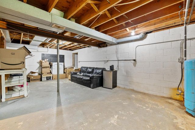 3324 County Highway CC, Slinger, WI 53086