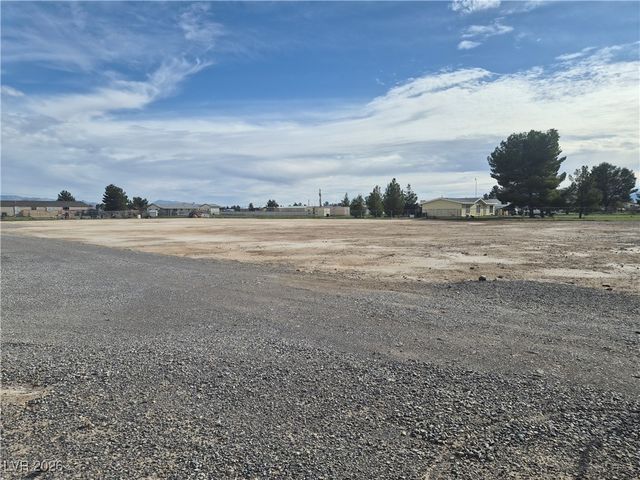 201 North Murphy Street, Pahrump, NV 89060