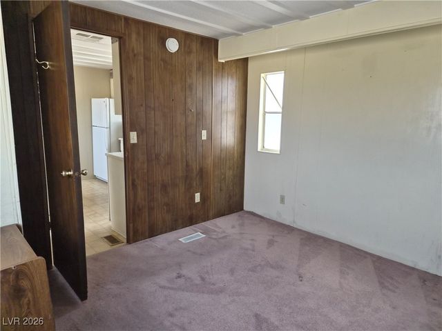 201 North Murphy Street, Pahrump, NV 89060