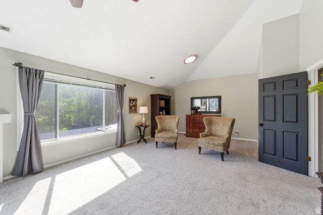 5 QUIETWOOD LN, Sandy, UT 84092