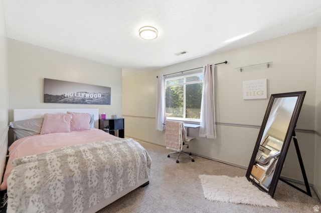 5 QUIETWOOD LN, Sandy, UT 84092