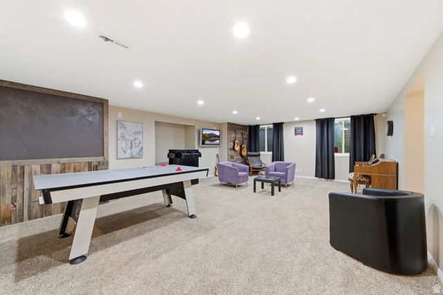 5 QUIETWOOD LN, Sandy, UT 84092