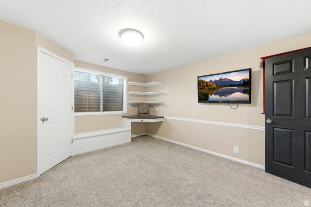 5 QUIETWOOD LN, Sandy, UT 84092