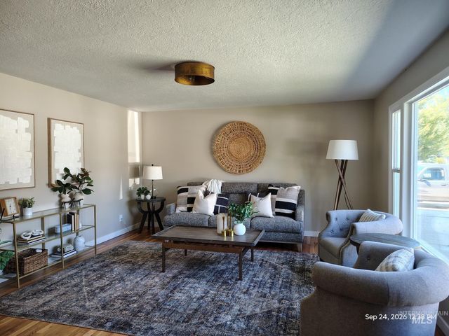 1905 W Bedford, Boise, ID 83705