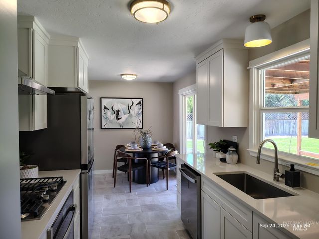 1905 W Bedford, Boise, ID 83705