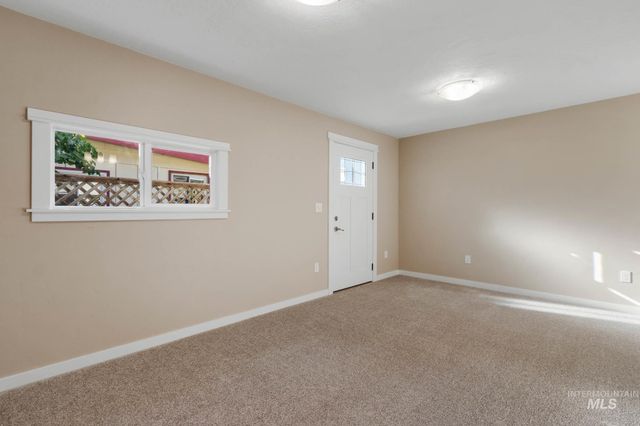 1905 W Bedford, Boise, ID 83705
