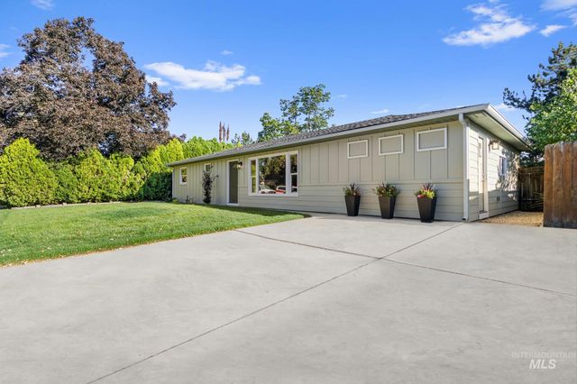 1905 W Bedford, Boise, ID 83705