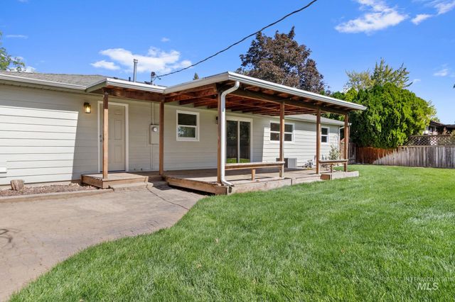 1905 W Bedford, Boise, ID 83705
