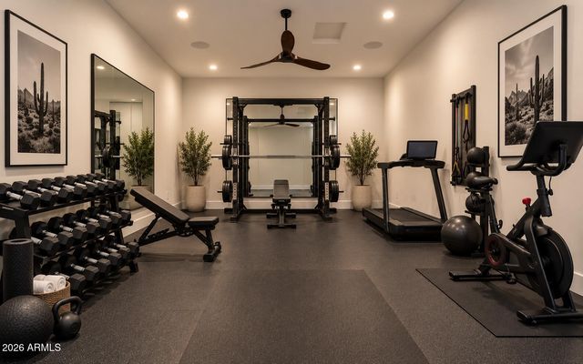 10229 N 64th Street, Paradise Valley, AZ 85253