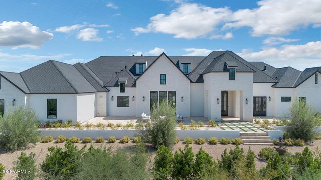 10229 N 64th Street, Paradise Valley, AZ 85253