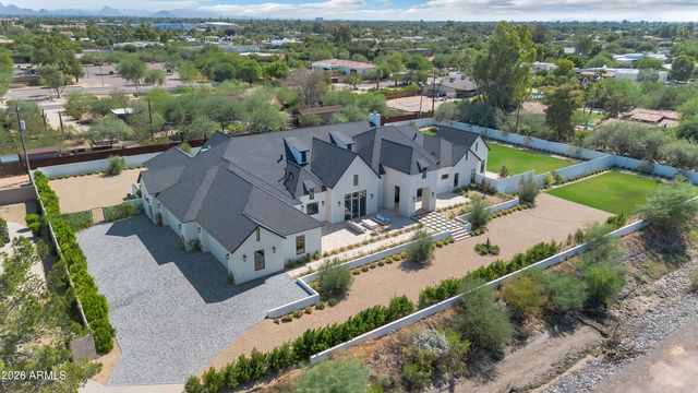 10229 N 64th Street, Paradise Valley, AZ 85253
