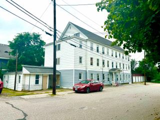 10 Arch Street, Laconia, NH 03246