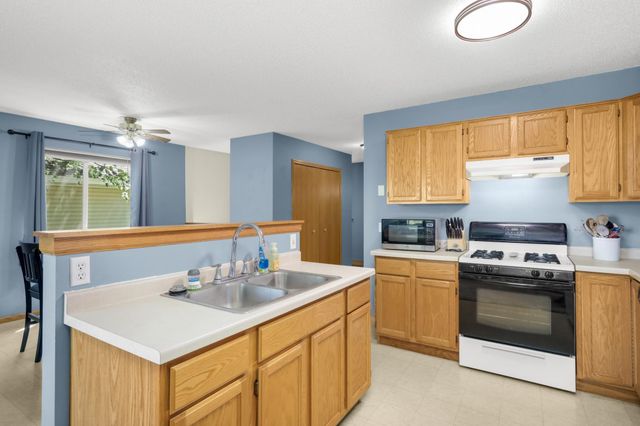 1214 Leo Lane, Buffalo, MN 55313