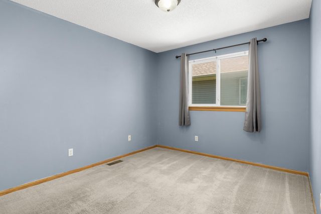 1214 Leo Lane, Buffalo, MN 55313