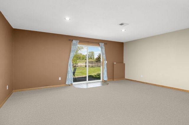 1214 Leo Lane, Buffalo, MN 55313