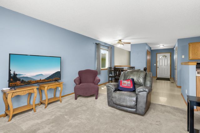 1214 Leo Lane, Buffalo, MN 55313