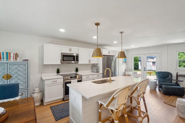 1 Rice Court, Charleston, SC 29407